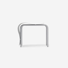 画像をギャラリービューアに読み込む, th chair〈silver〉