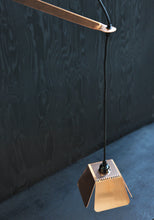画像をギャラリービューアに読み込む, Handfolded lamp 2 〈Copper〉
