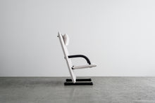 画像をギャラリービューアに読み込む, T-LINE HIGH BACK CHAIR
