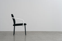 画像をギャラリービューアに読み込む, mandarine chair
