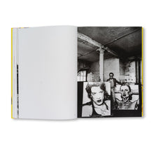 画像をギャラリービューアに読み込む, BILDRAUSCH. DRAWINGS 1966-2018 by Walter Pfeiffer
