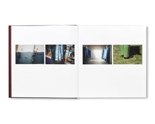 画像をギャラリービューアに読み込む, TRANSPARENCIES: SMALL CAMERA WORKS 1971-1979 by Stephen Shore
