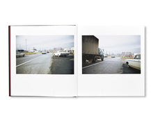 画像をギャラリービューアに読み込む, TRANSPARENCIES: SMALL CAMERA WORKS 1971-1979 by Stephen Shore
